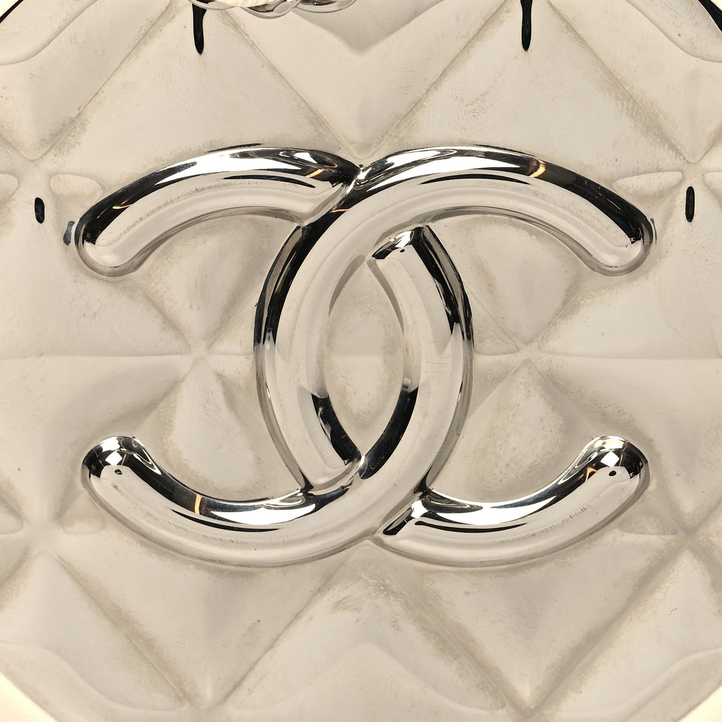 Lambskin Metal Quilted Round Clutch With Chain White Silver
