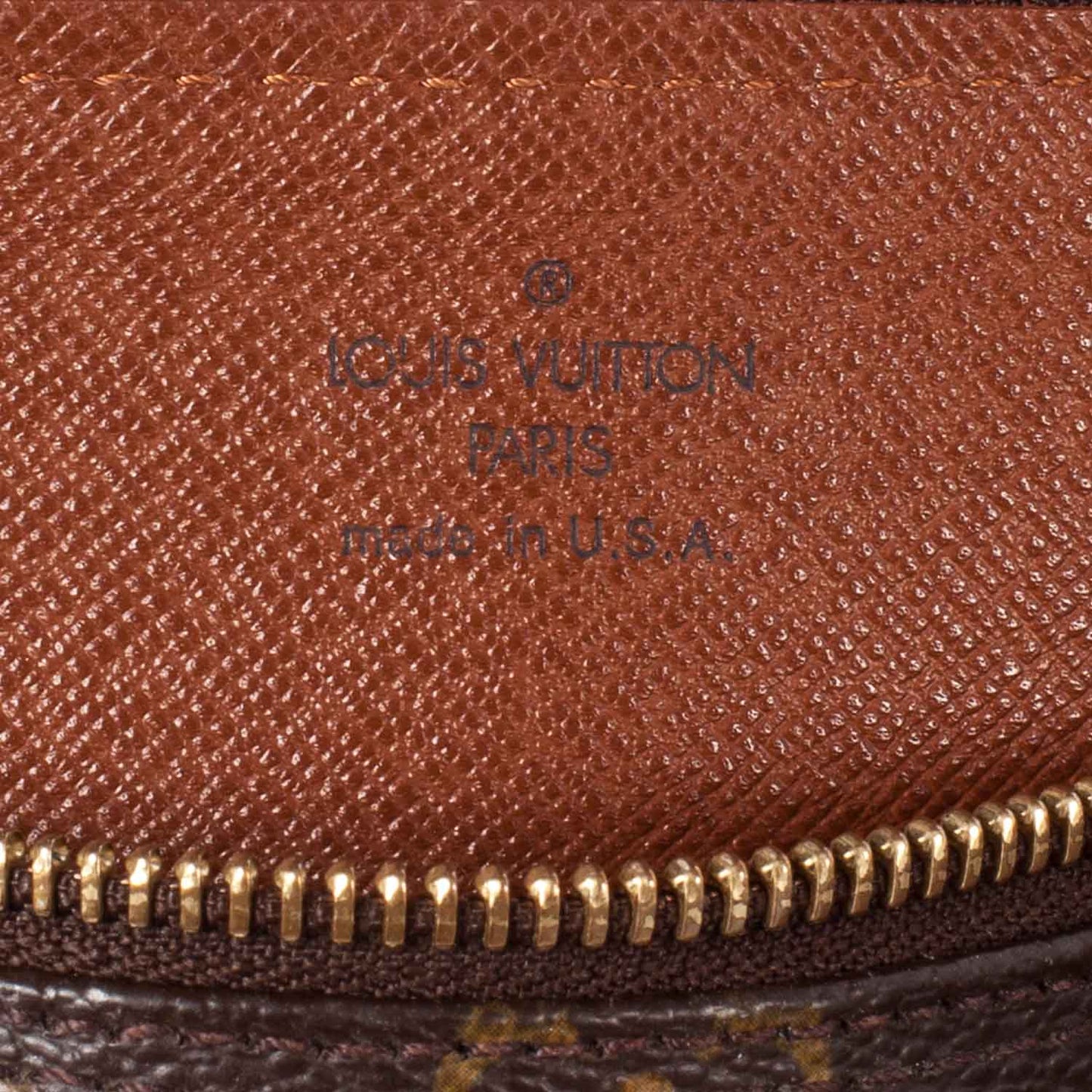 Monogram Papillon 26