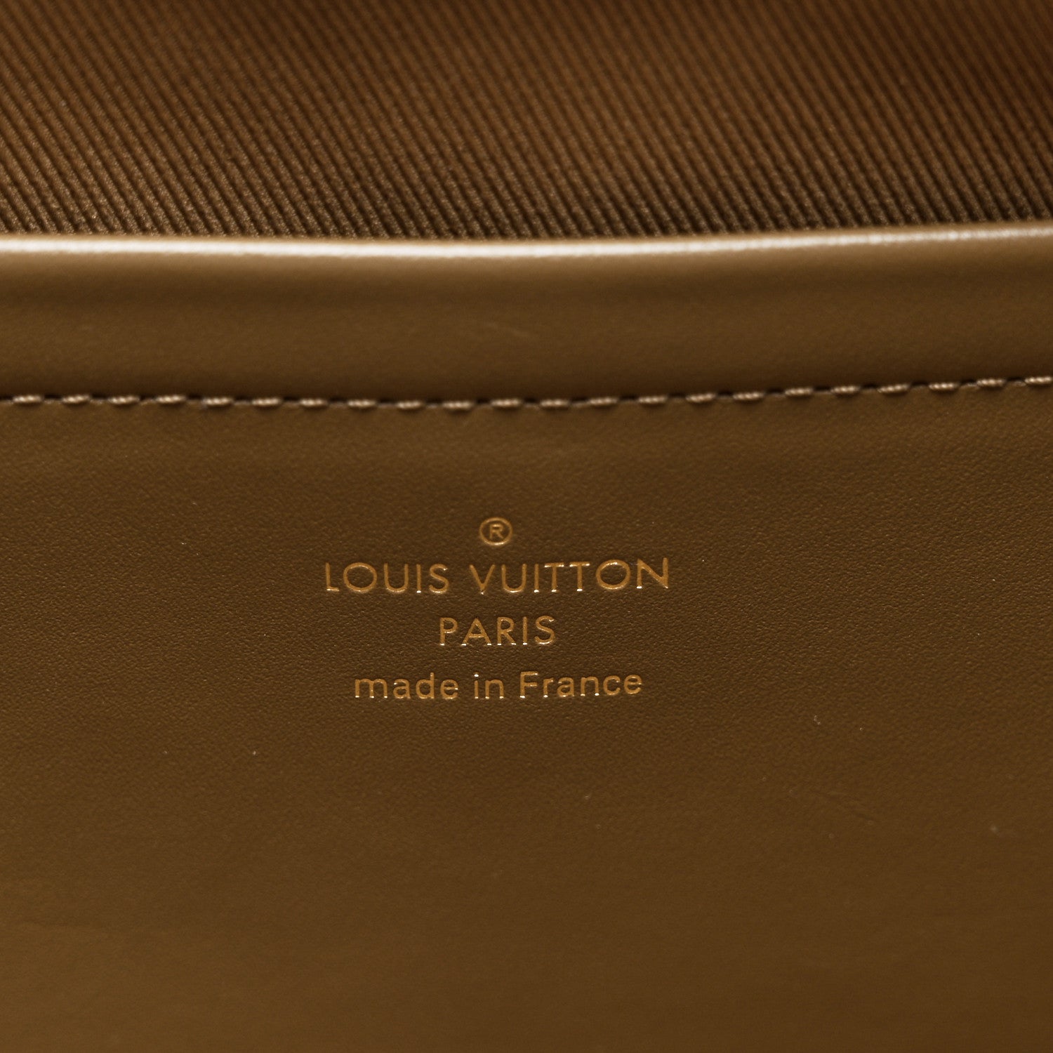 Louis Vuitton Monogram Utility Bag 7 of 8