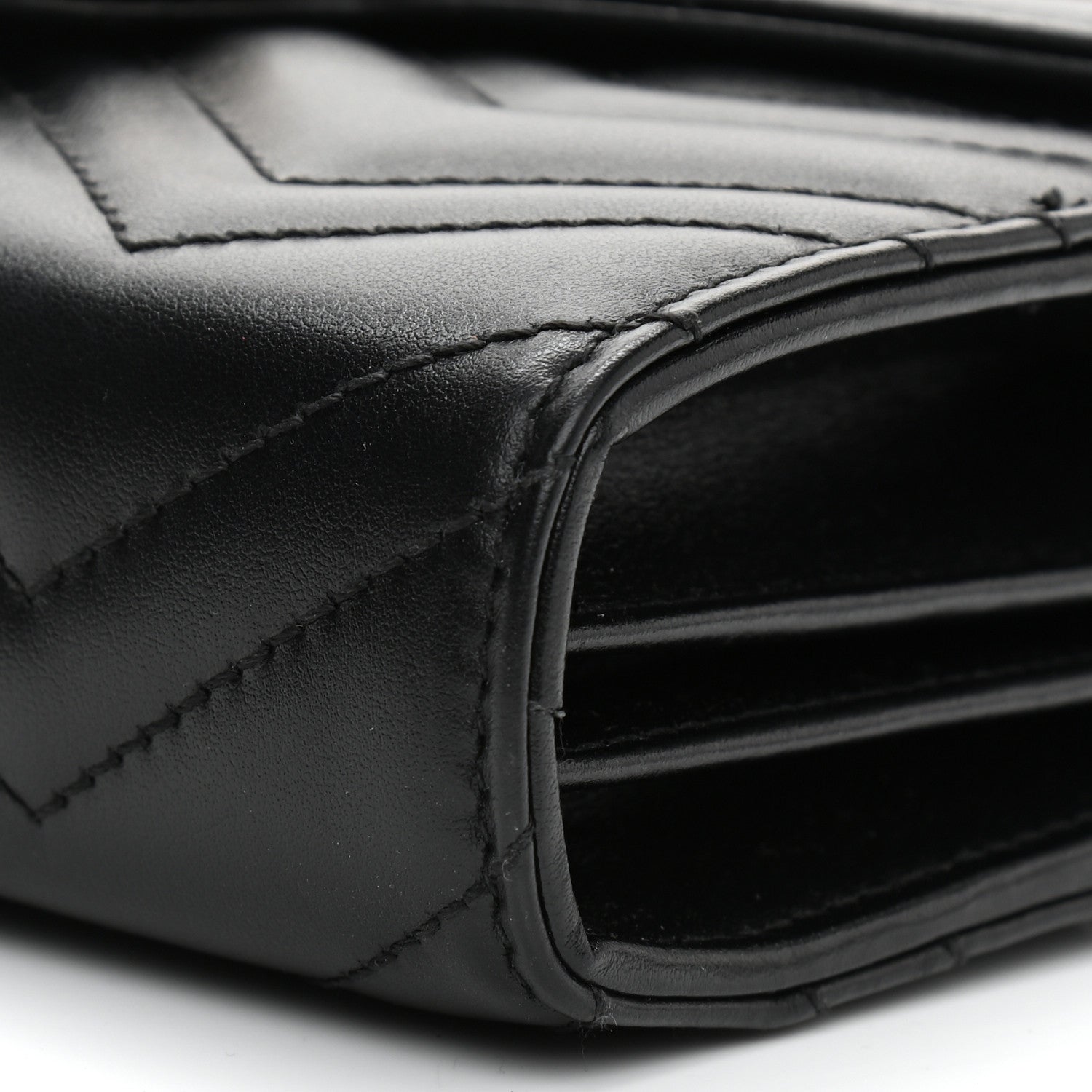 Gucci Calfskin Matelasse GG Marmont Chain Wallet Black 10 of 10