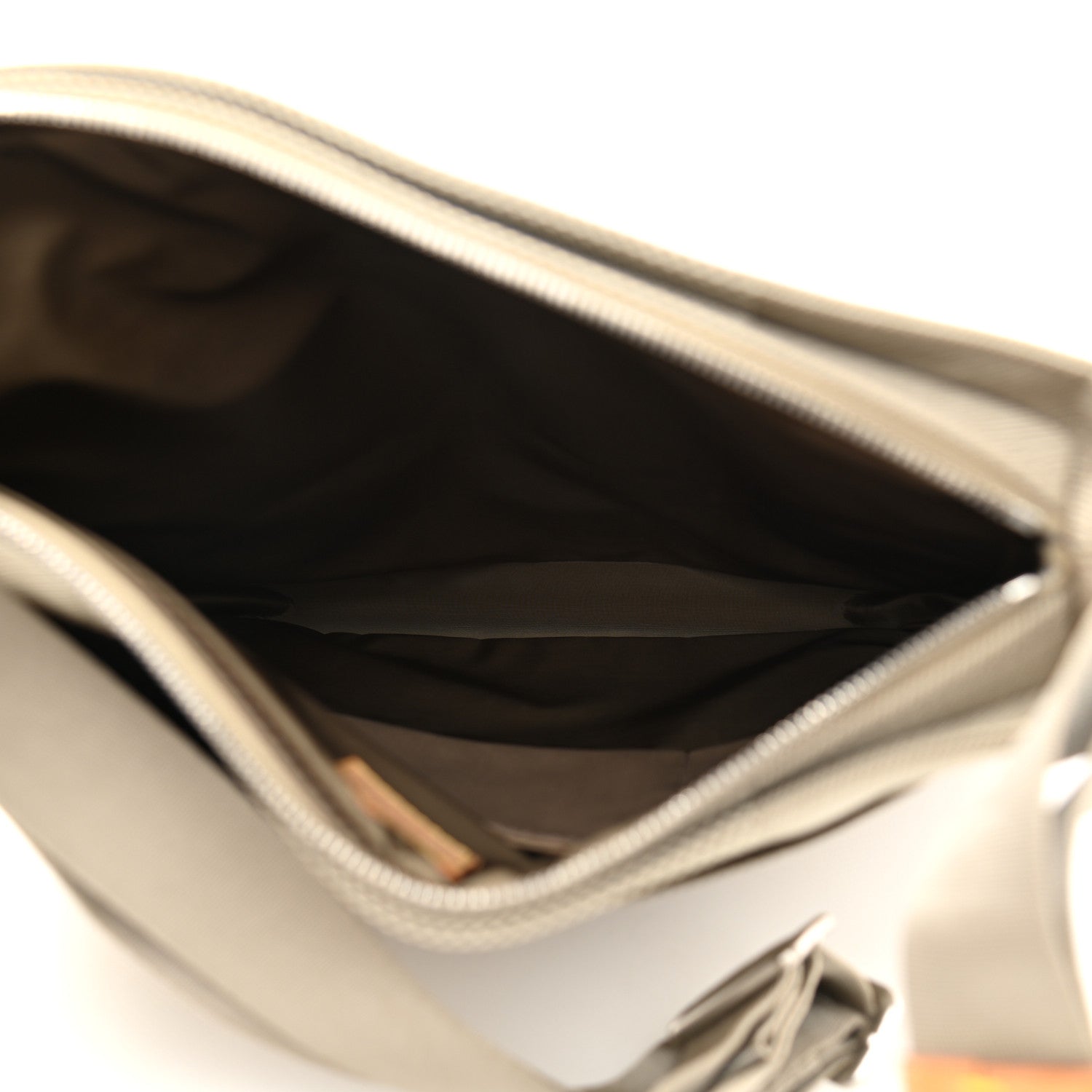 Louis Vuitton Damier Geant Compagnon Messenger Sable 5 of 12