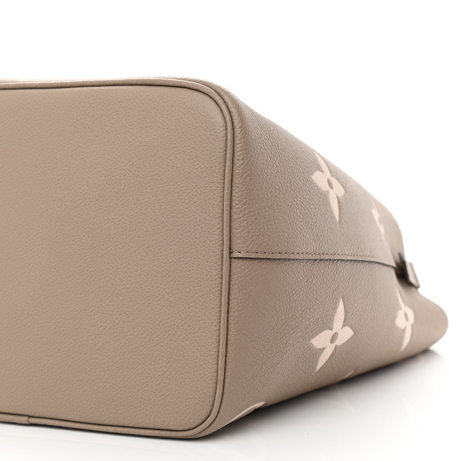 Louis Vuitton Empreinte Monogram Giant Neonoe MM Tourterelle Creme 11 of 11