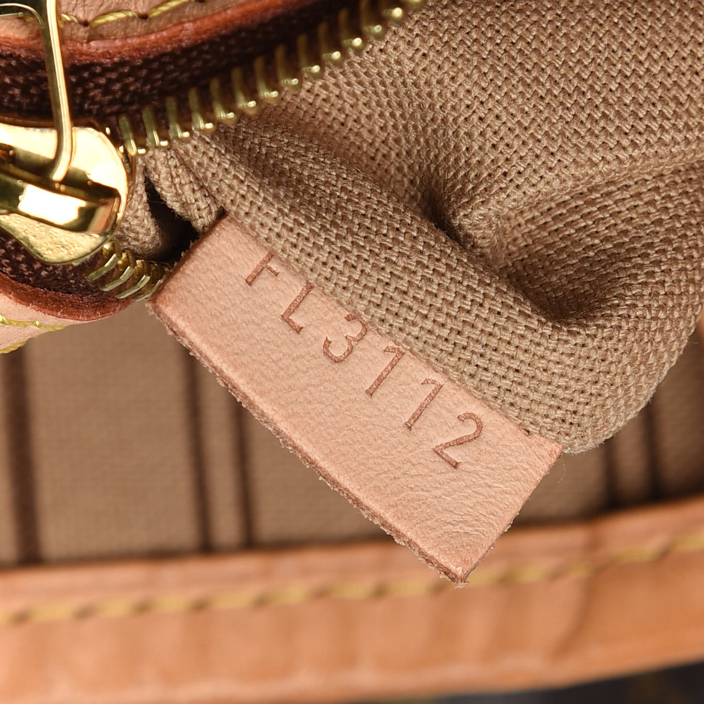 Monogram Delightful MM