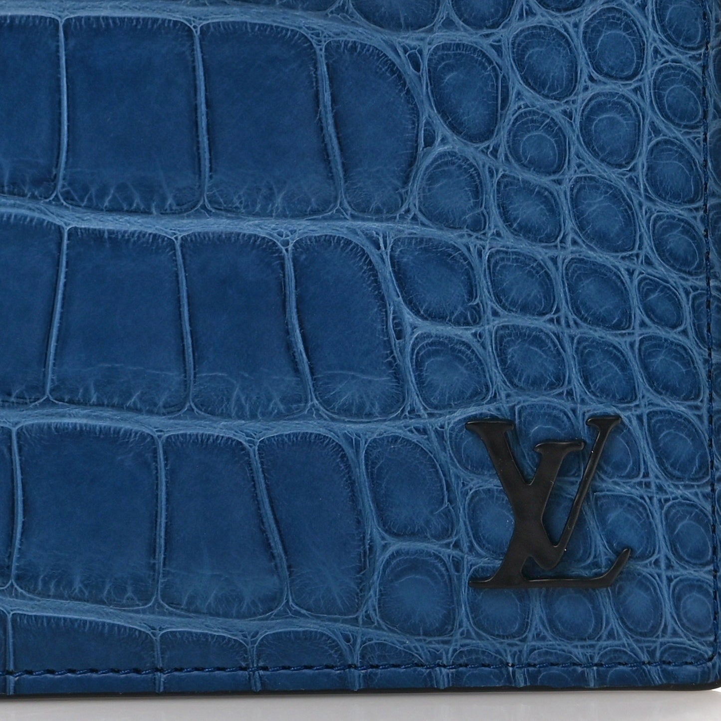 Crocodile Multiple Wallet Iceberg
