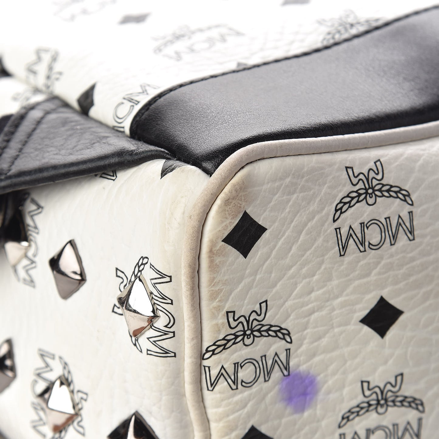 Visetos Studded Medium Stark Backpack White