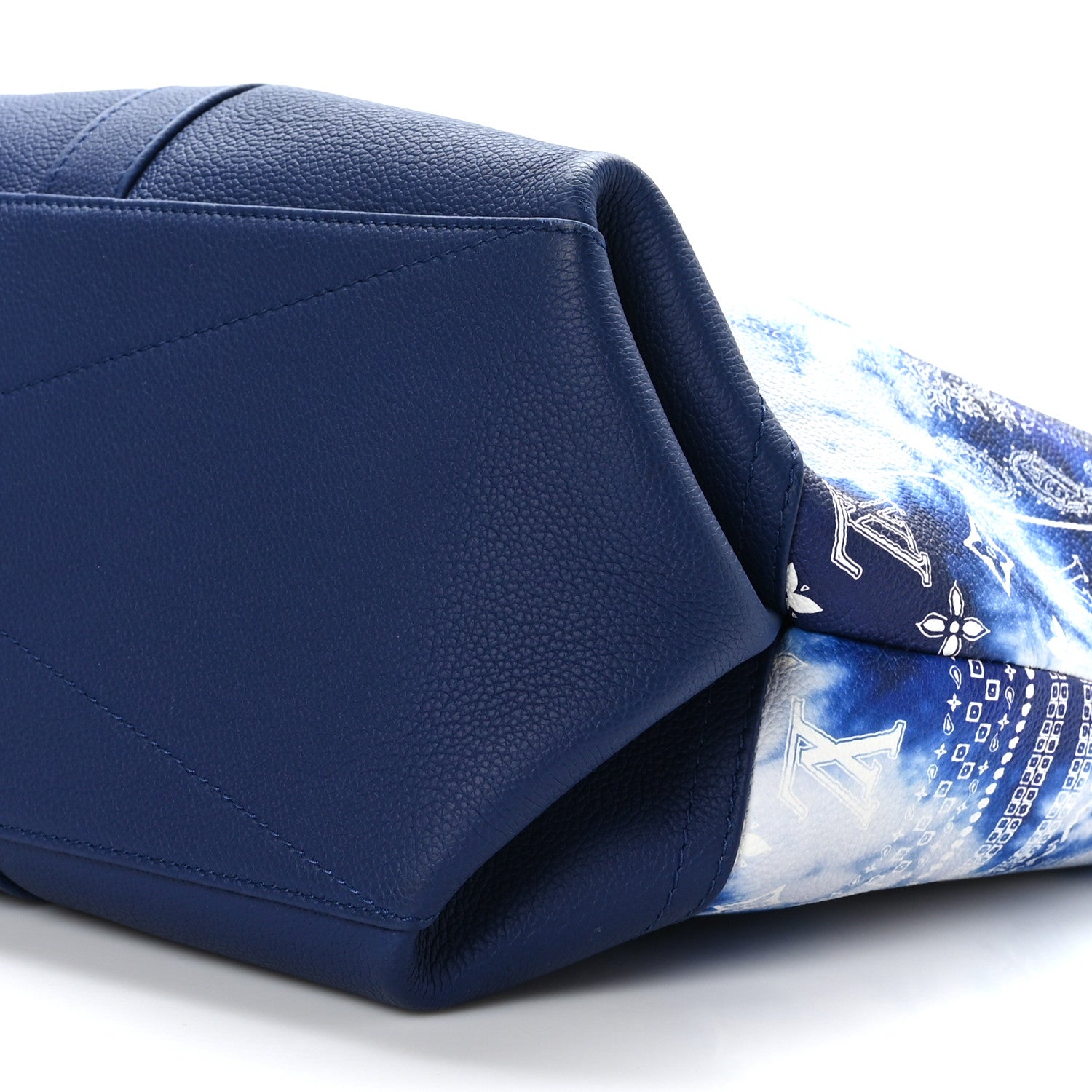 Louis Vuitton Cowhide Monogram Bandana Journey Tote Blue White 8 of 8
