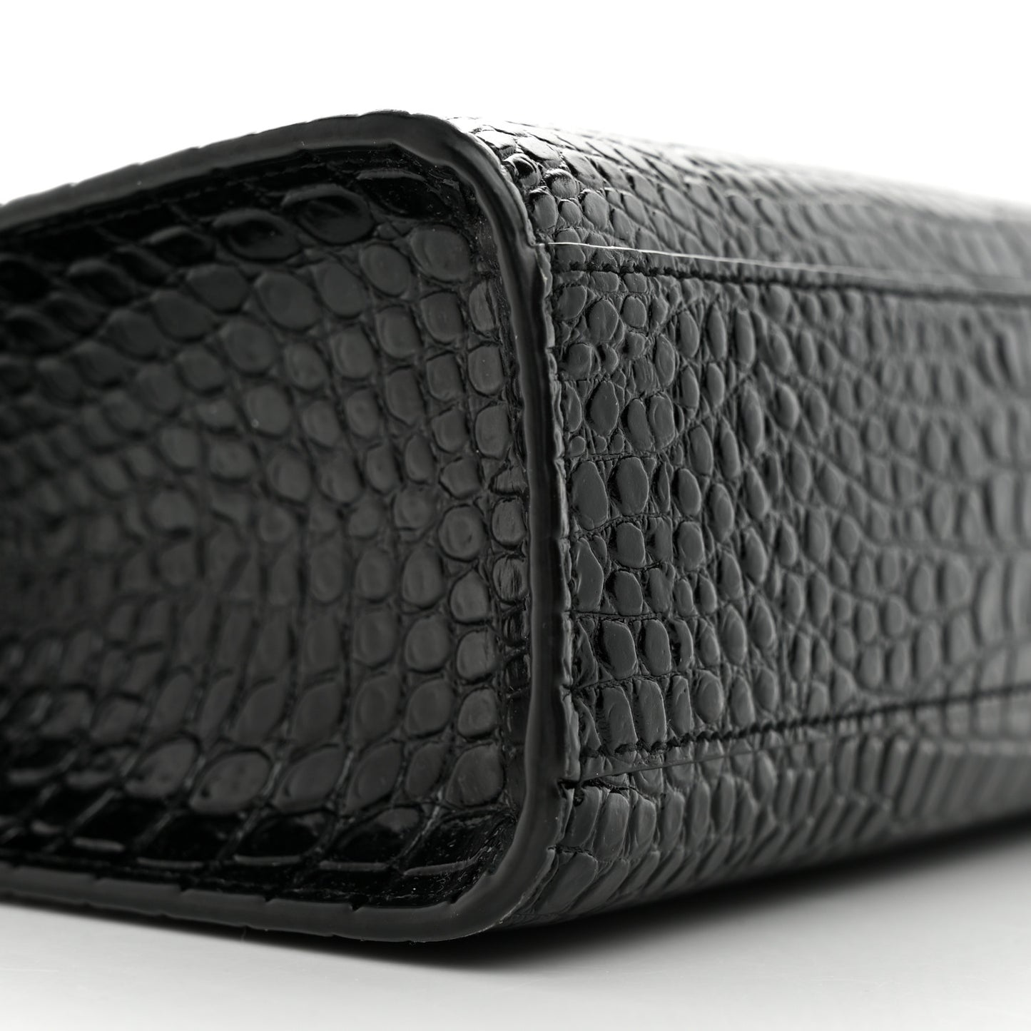 Shiny Calfskin Crocodile Embossed Manhattan Baguette Black