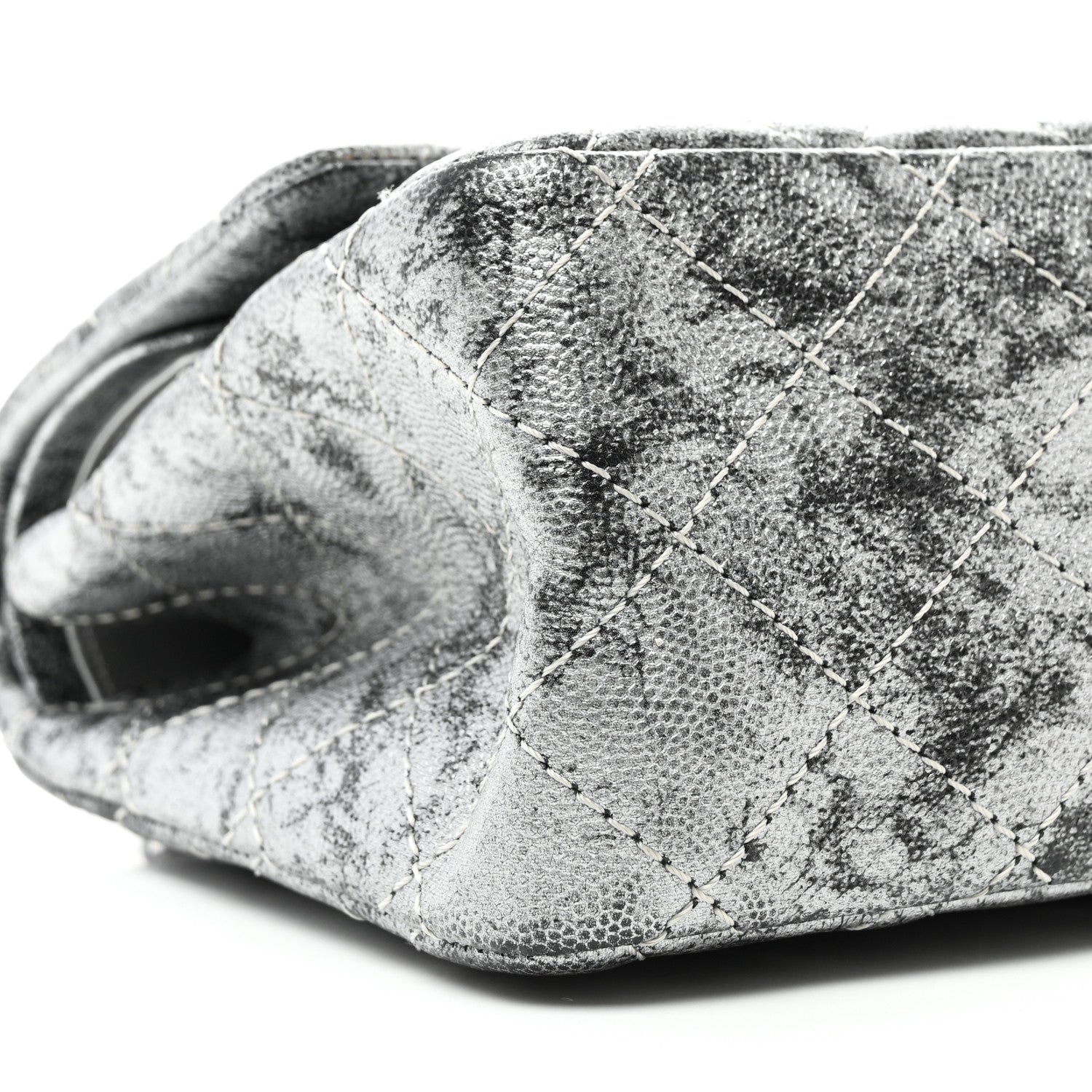 Chanel Metallic Caviar Quilted 2.55 Reissue 226 Flap Silver Black 9 of 10