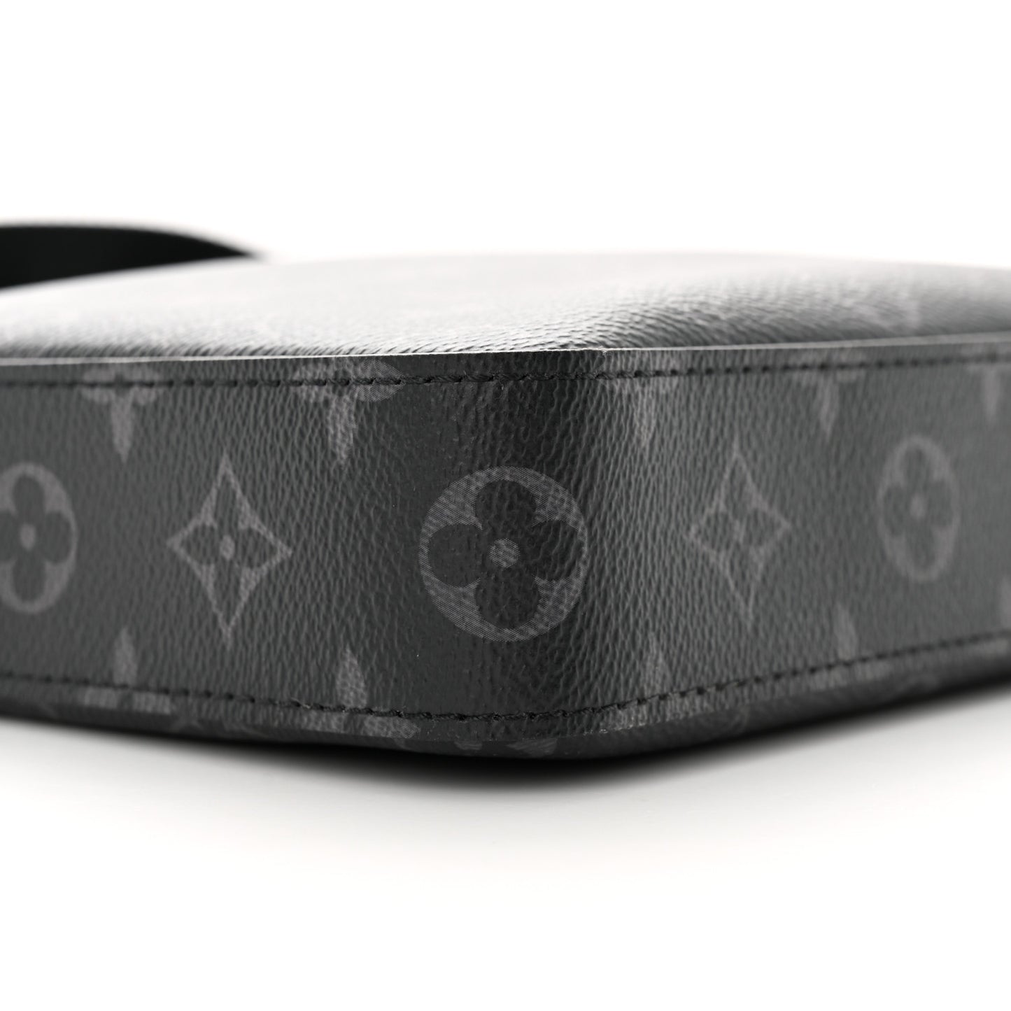 Reverse Monogram Eclipse Trio Messenger