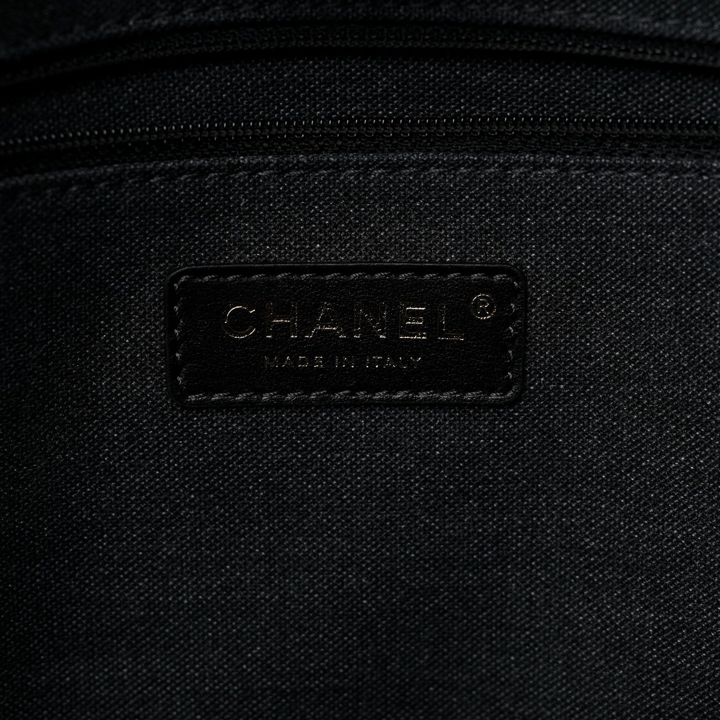 Calfskin Medium Deauville Tote Black