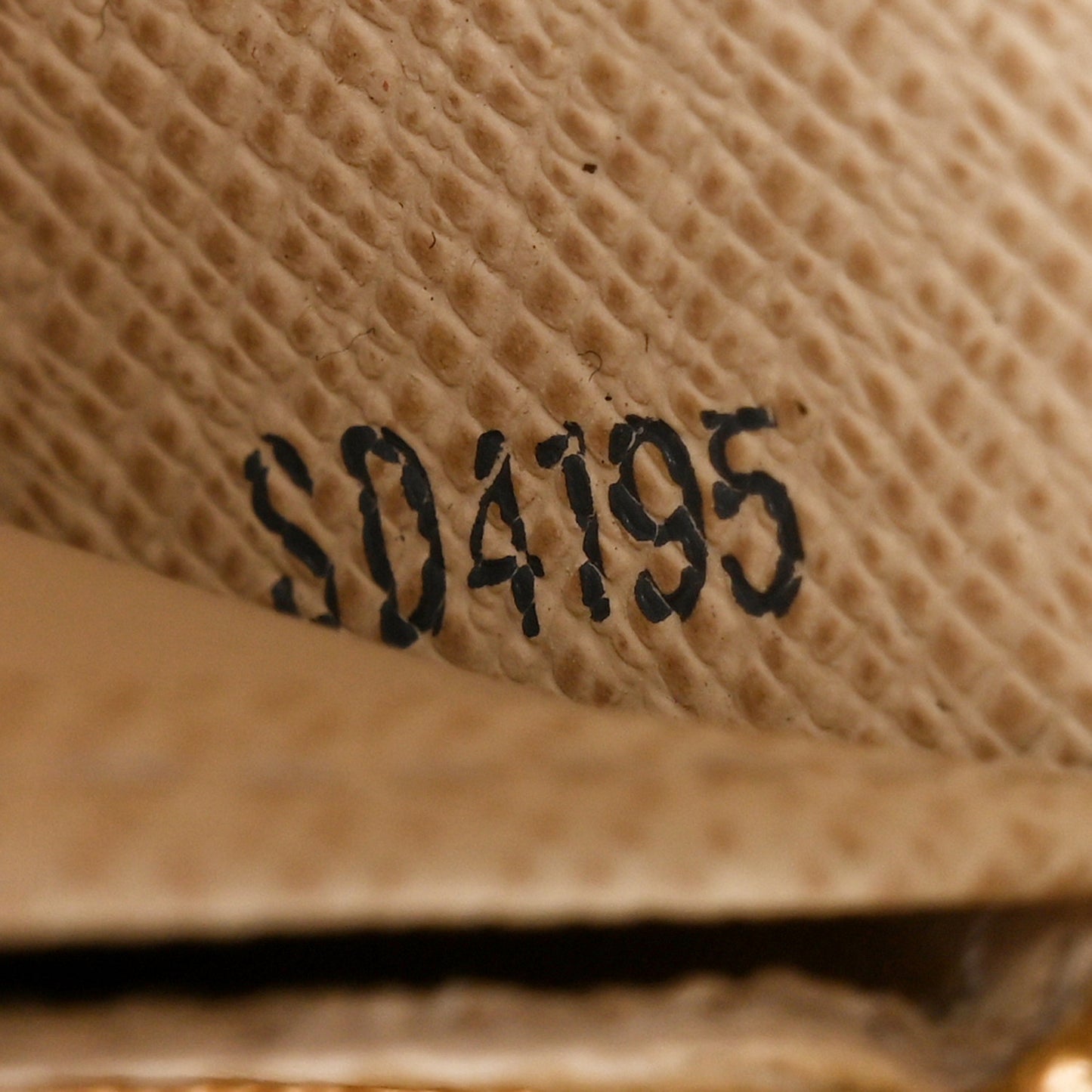 Damier Azur Zippy Wallet