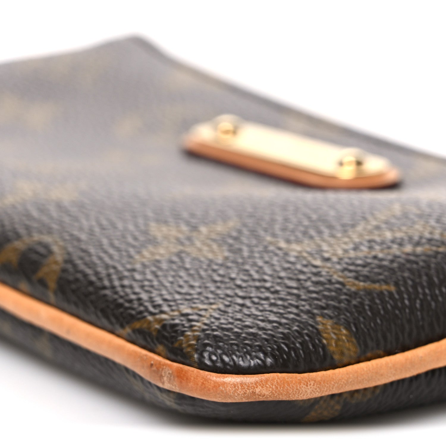 Louis Vuitton Monogram Pochette Milla MM 9 of 9