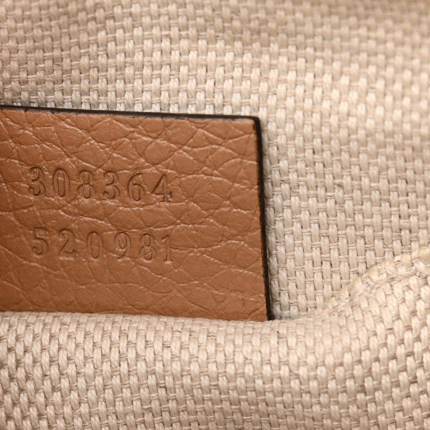 Pebbled Calfskin Small Soho Disco Bag Camelia