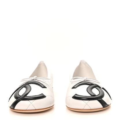 Chanel Lambskin Quilted CC Cambon Ballet Flats 37 White Black 3 of 10