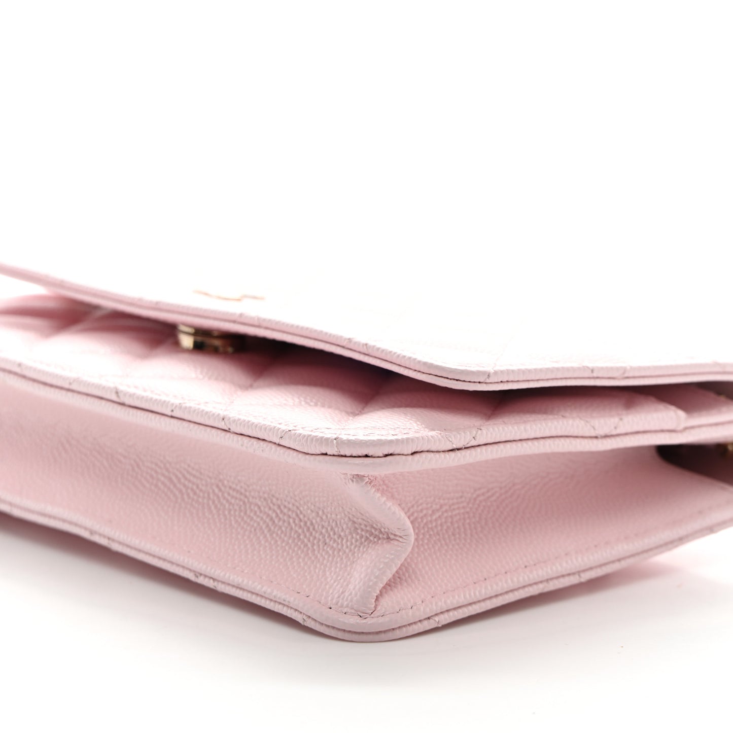 Caviar Quilted Wallet on Chain WOC Light Pink
