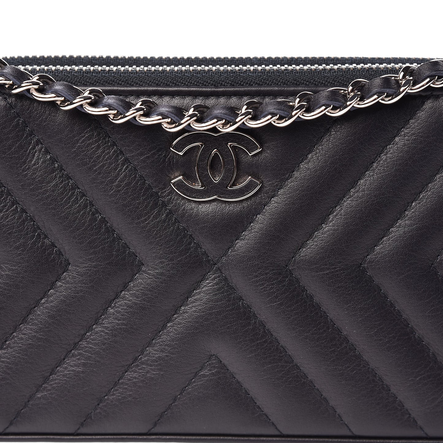 Calfskin Chevron Quilted Tassel Clutch With Chain Navy