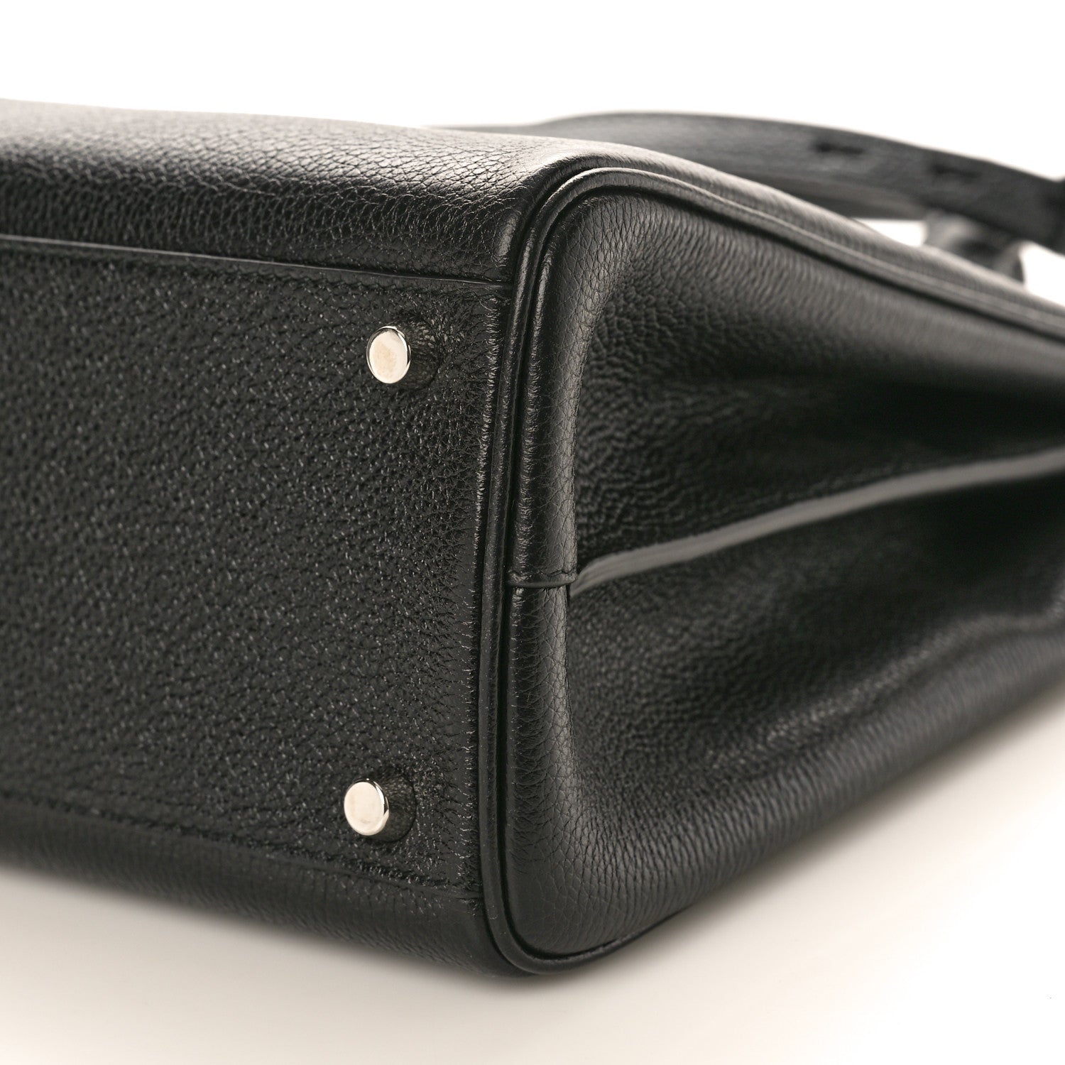 Gucci Grainy Calfskin Medium Zumi Top Handle Bag Black 11 of 12