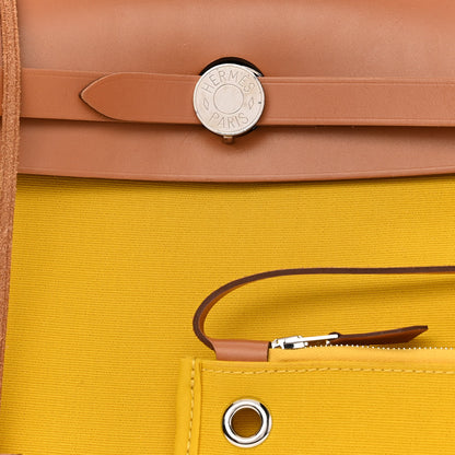 Hermes Vache Hunter Toile Officier Herbag Zip PM 31 PM Natural Jaune De Naples 8 of 15