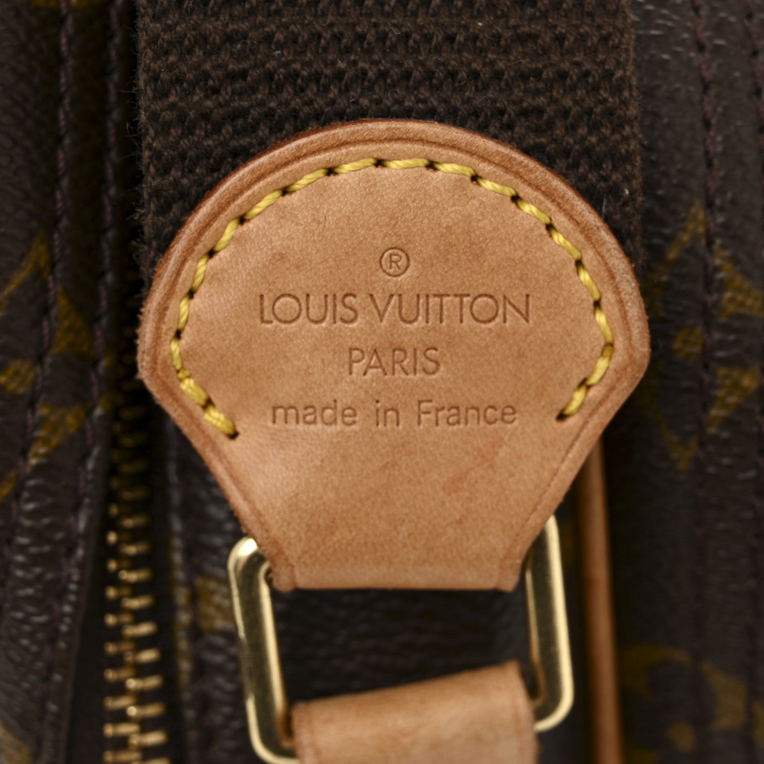 Louis Vuitton Monogram Reporter PM 6 of 10
