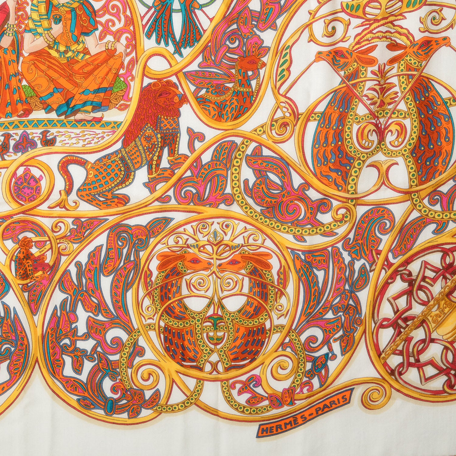 Hermes Silk Cashmere La Charmante Aux Animaux Shawl 140 Blanc 4 of 7