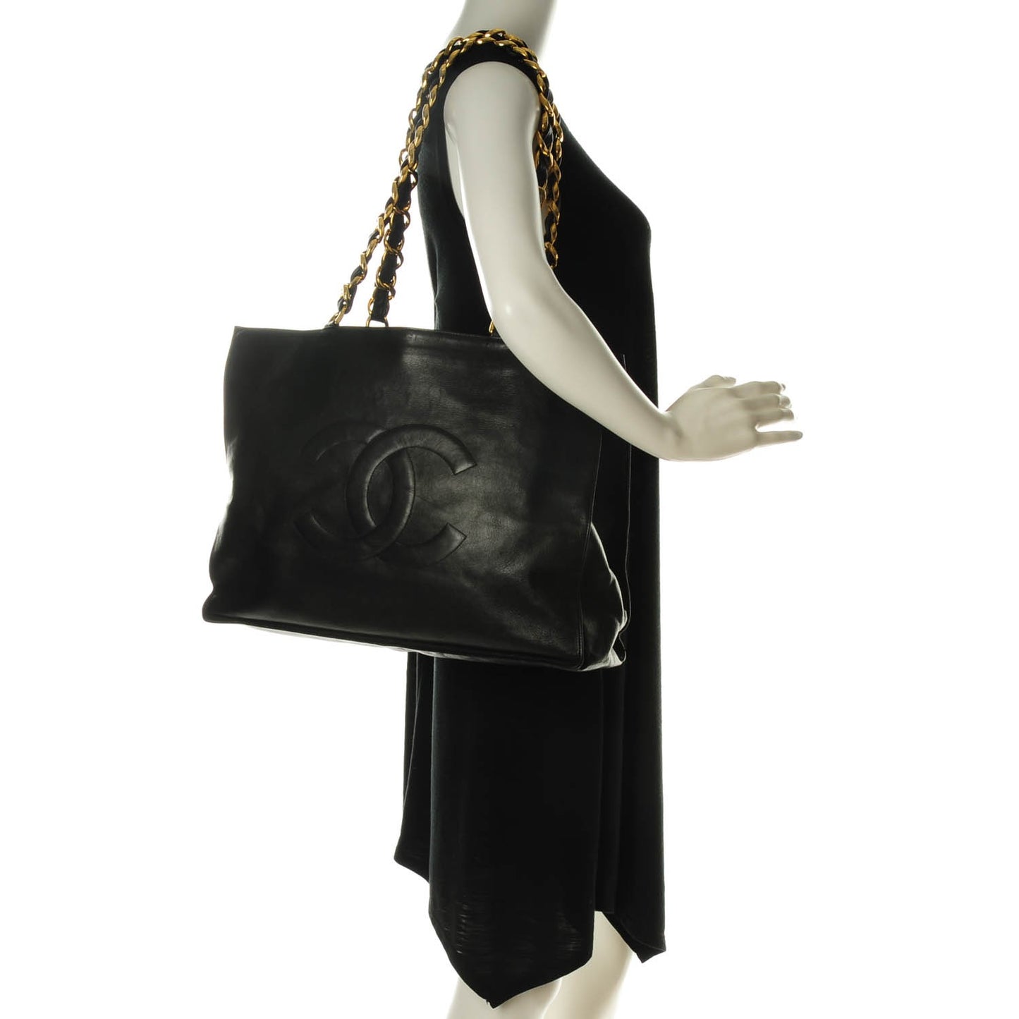 Lambskin Jumbo Shoulder Bag Black