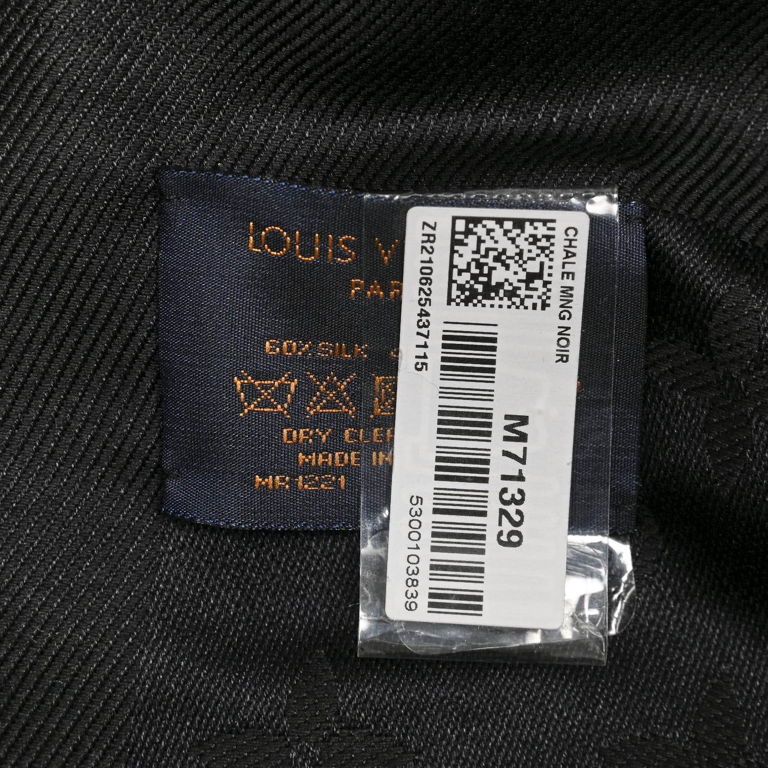 Louis Vuitton Silk Wool Monogram Shawl Black 3 of 3