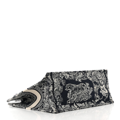Christian Dior Canvas Embroidered Large Dioriviera Toile De Jouy Reverse Book Tote Blue 4 of 15