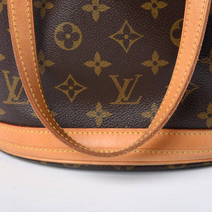 Louis Vuitton Monogram Petit Bucket 23 13 of 16