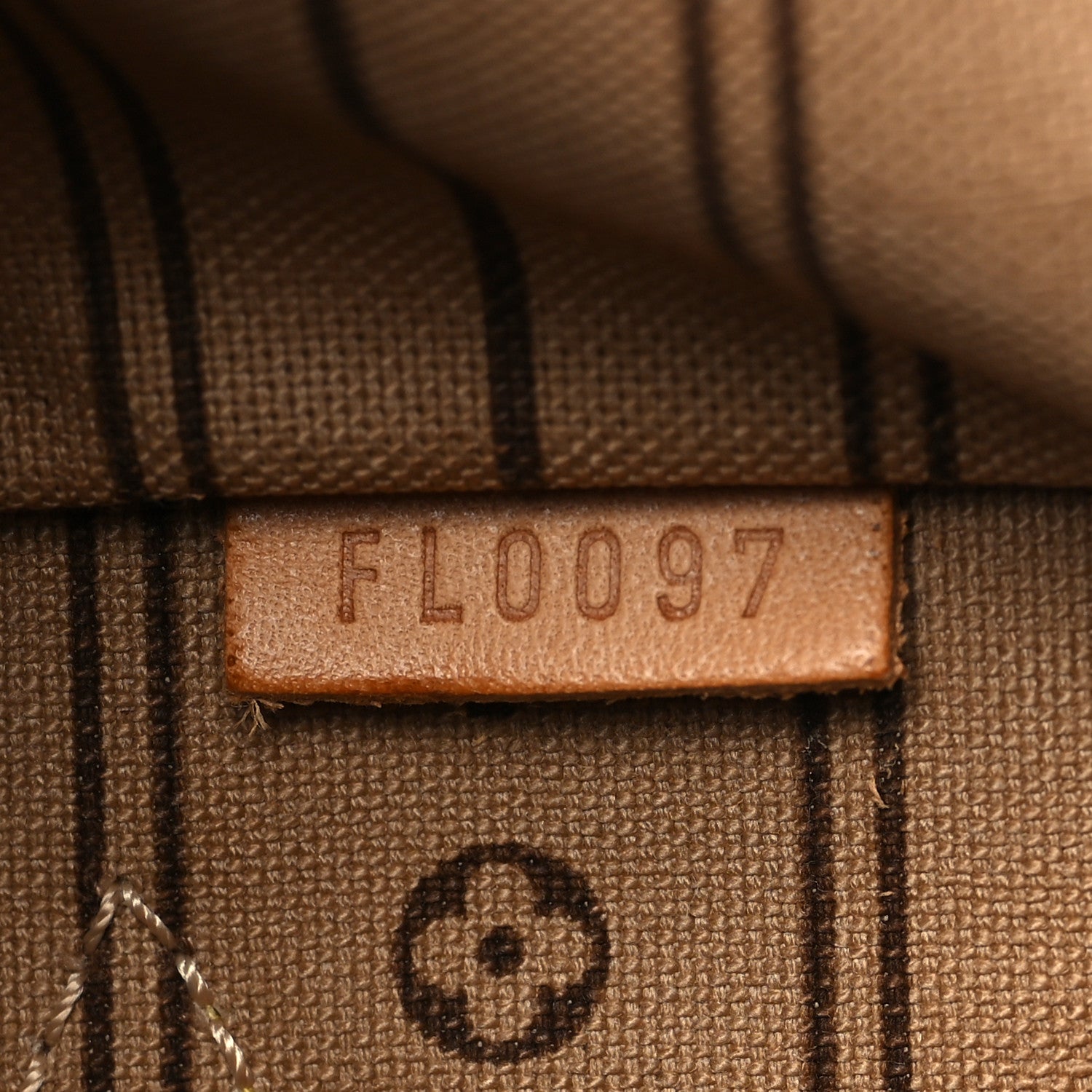 Louis Vuitton Monogram Neverfull GM 7 of 12