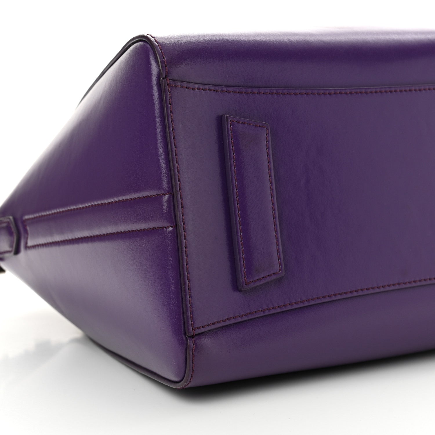 Givenchy Shiny Lord Calfskin Small Antigona Ultraviolet 9 of 13