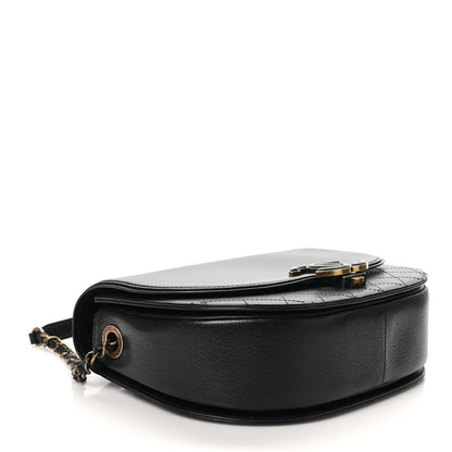 Chanel Shiny Calfskin Goatskin Quilted Medium Coco Curve Messenger Flap Black 4 of 14
