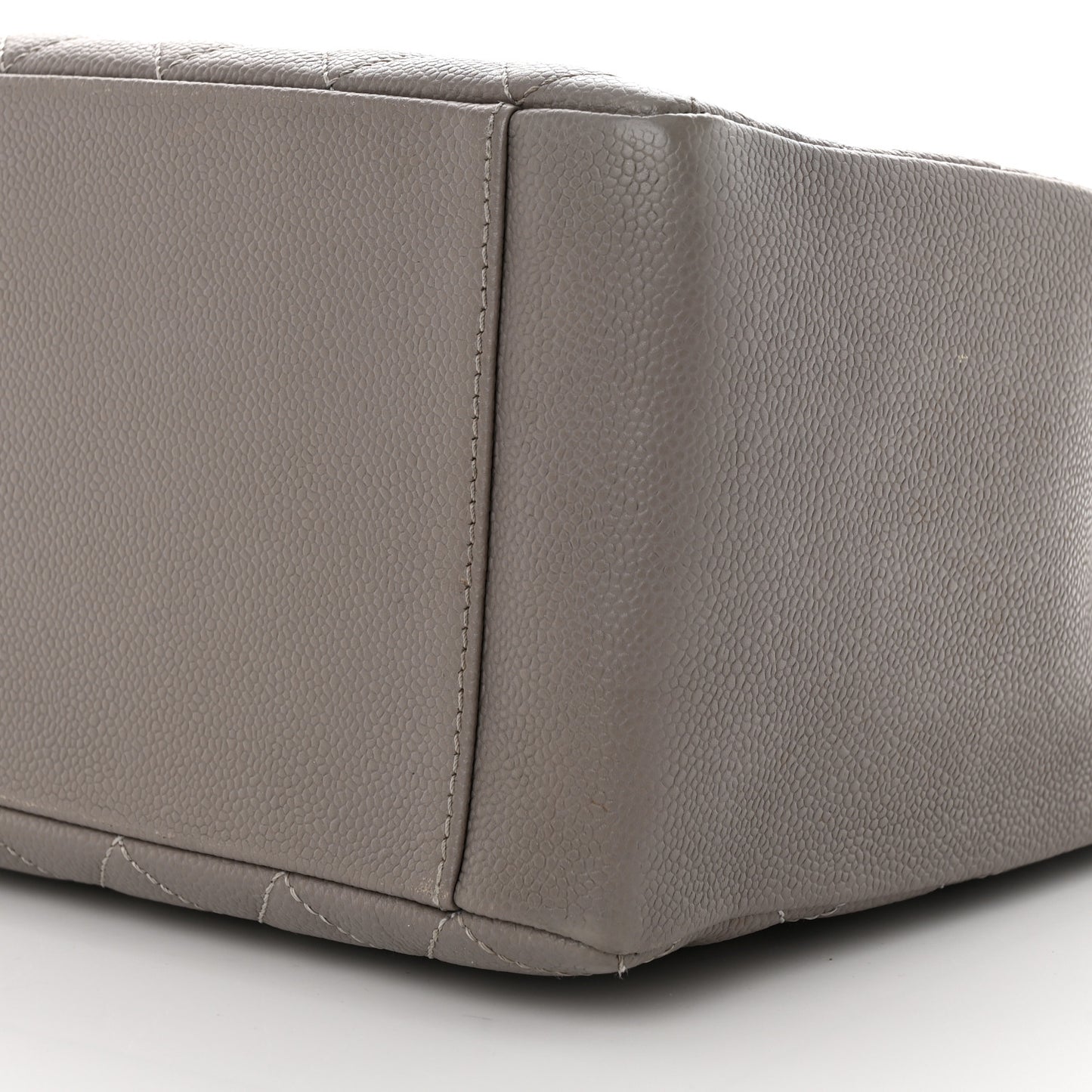 Caviar Quilted Grand Shopping Tote GST Light Grey