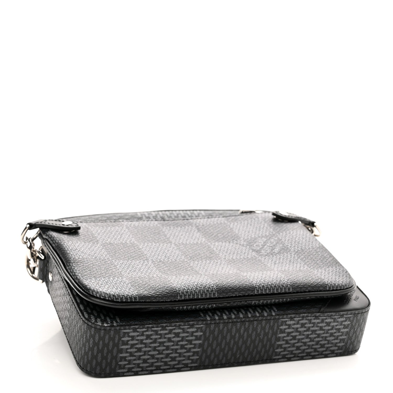 Louis Vuitton Damier Graphite 3D Trio Messenger 4 of 9