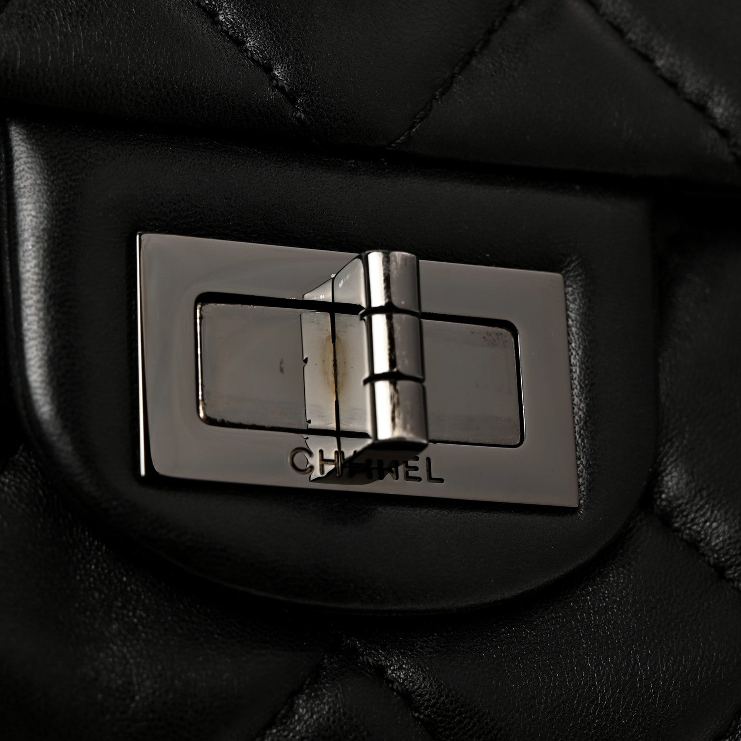 Chanel Lambskin Quilted Jumbo Roll 2.55 Reissue Clutch Black 11 of 11