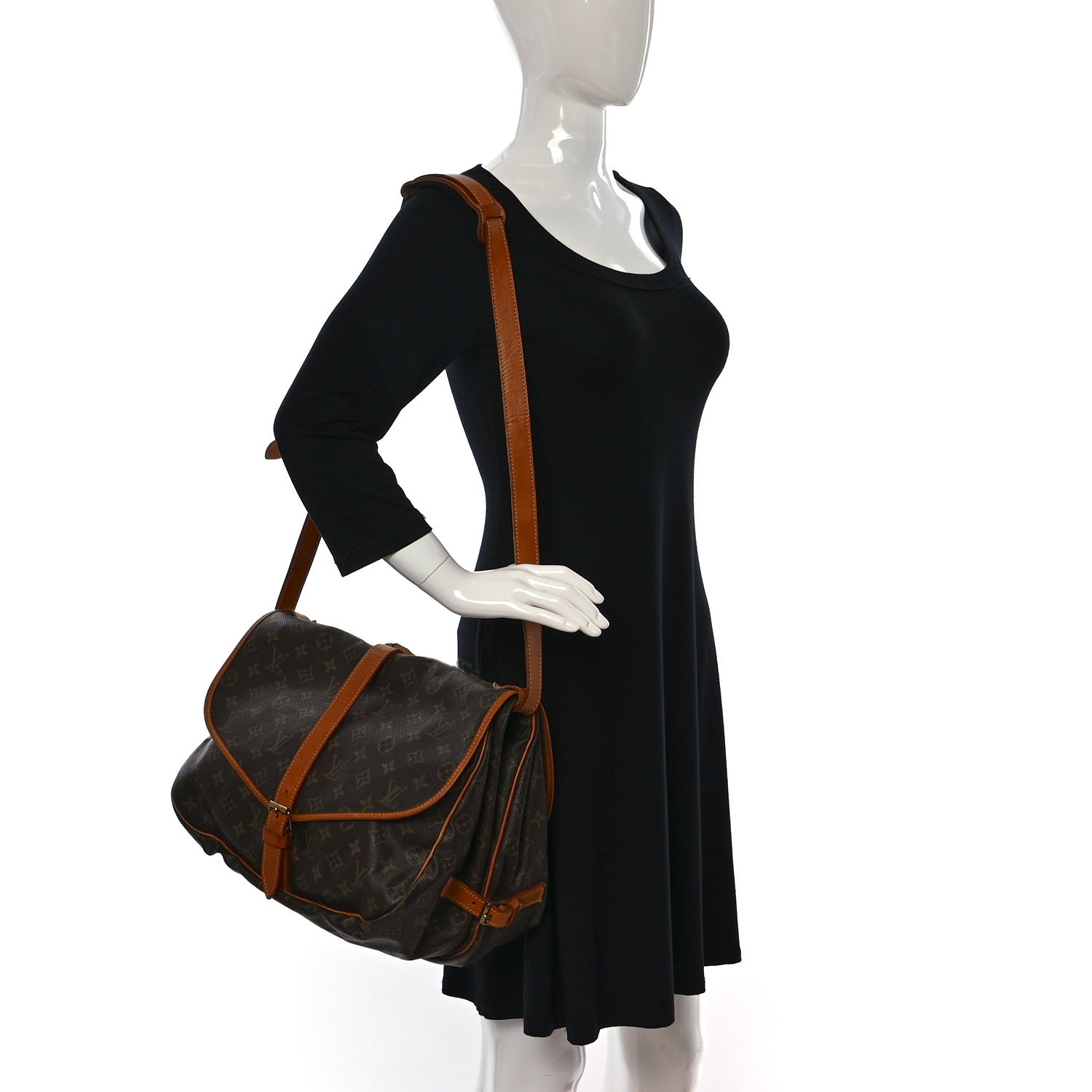 Louis Vuitton Monogram Saumur 35 2 of 25