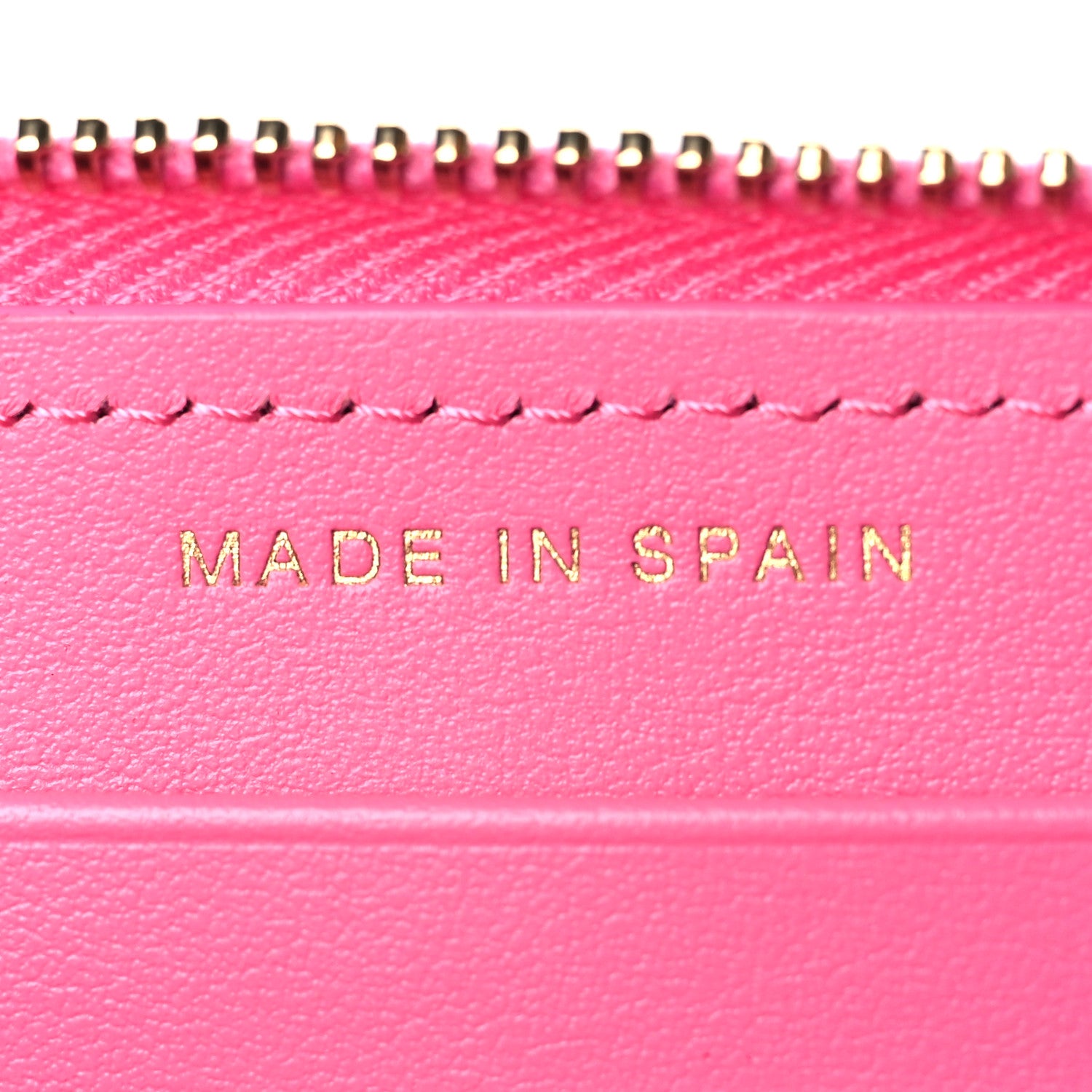Chanel Caviar Quilted Medium Zip Around Wallet Pink 7 of 10
