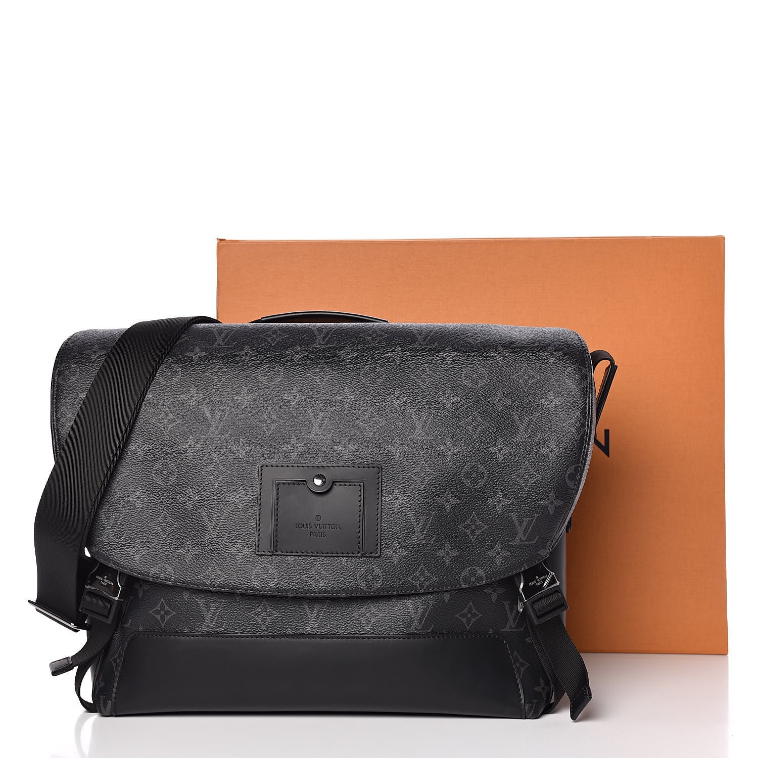 Louis Vuitton Monogram Eclipse Voyager Messenger MM 12 of 12