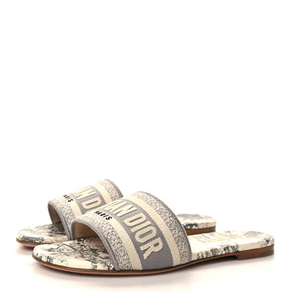 Christian Dior Canvas Toile De Jouy Embroidered Dway Flat Slide Sandals 35.5 Light Grey 3 of 9