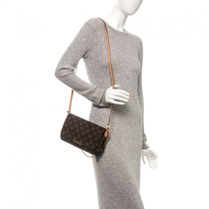Louis Vuitton Monogram Favorite MM 2 of 8
