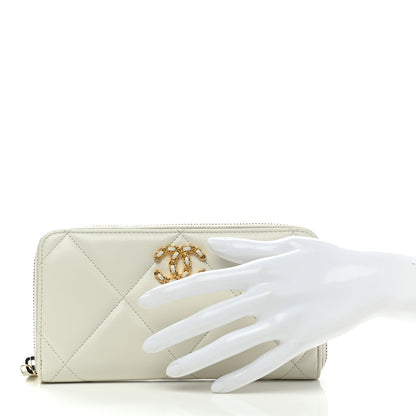 Chanel Shiny Goatskin Quilted 19 Long Zipped Around Wallet White 2 of 9