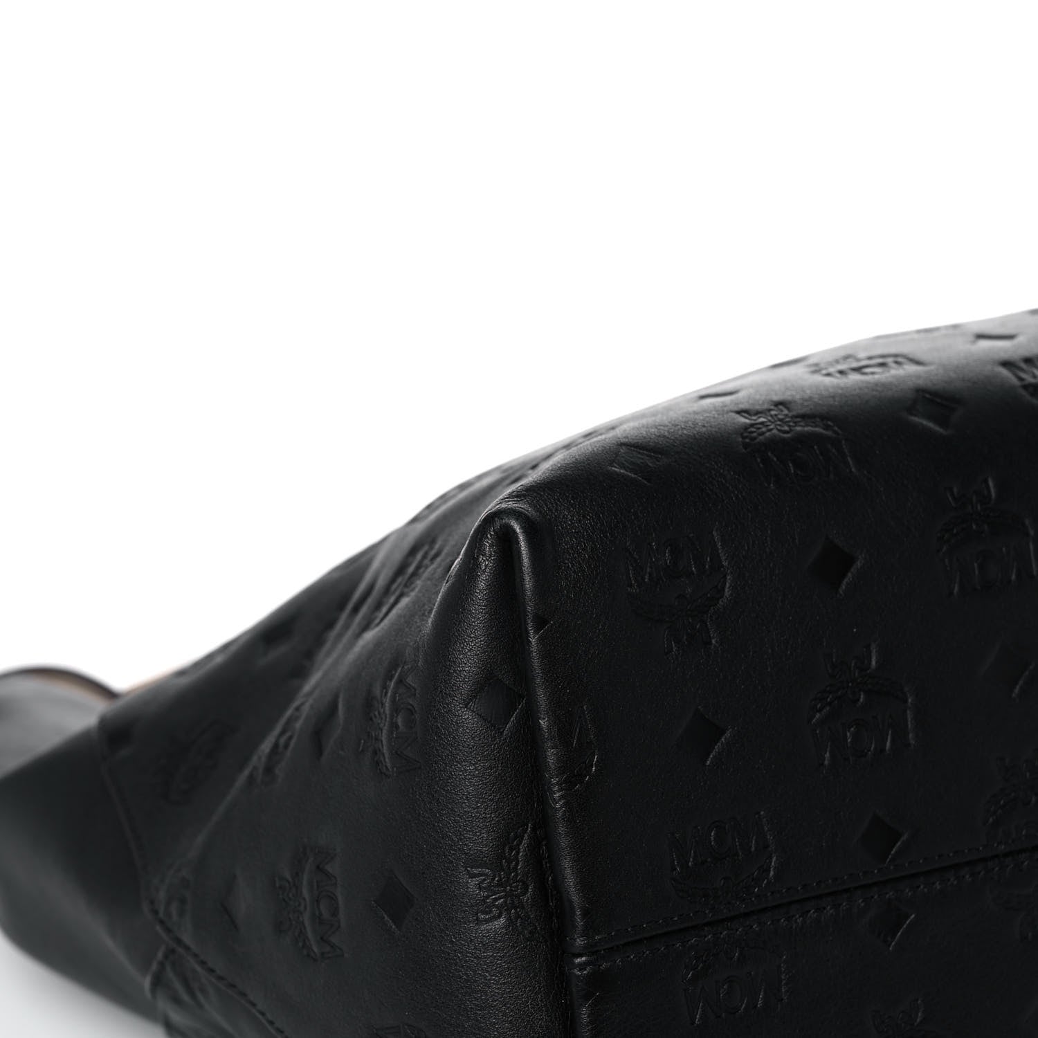 MCM Calfskin Ottomar Large Klara Hobo Black 9 of 14
