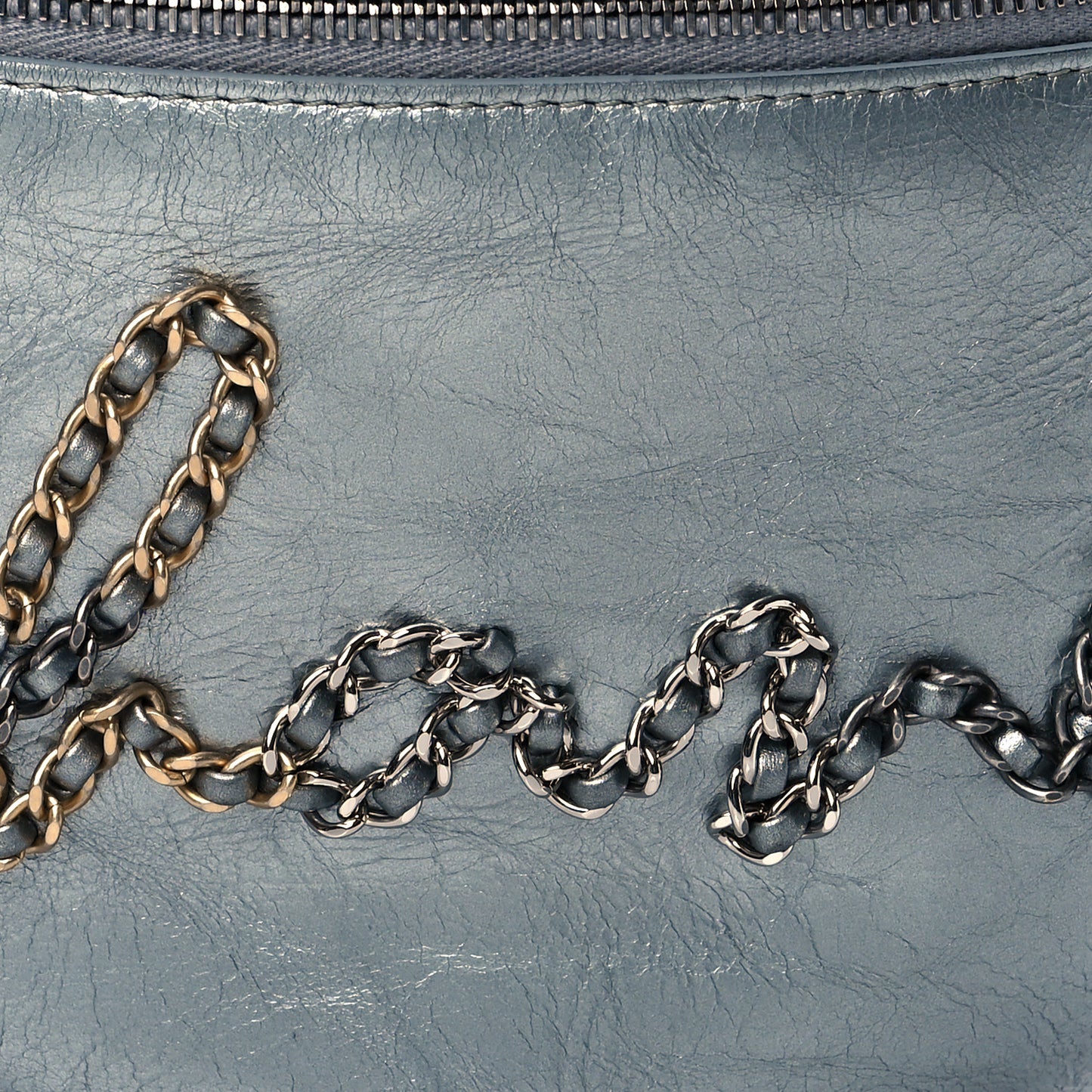 Metallic Crumpled Calfskin Chain 20s Signe Waist Bag Silver