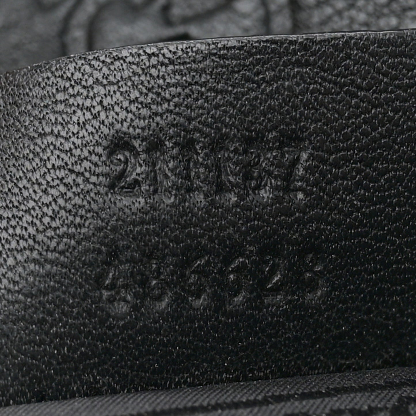 Guccissima Medium Zippered Shopping Tote Black