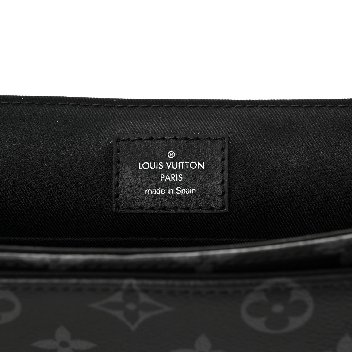 Louis Vuitton Monogram Eclipse District PM NM 6 of 10