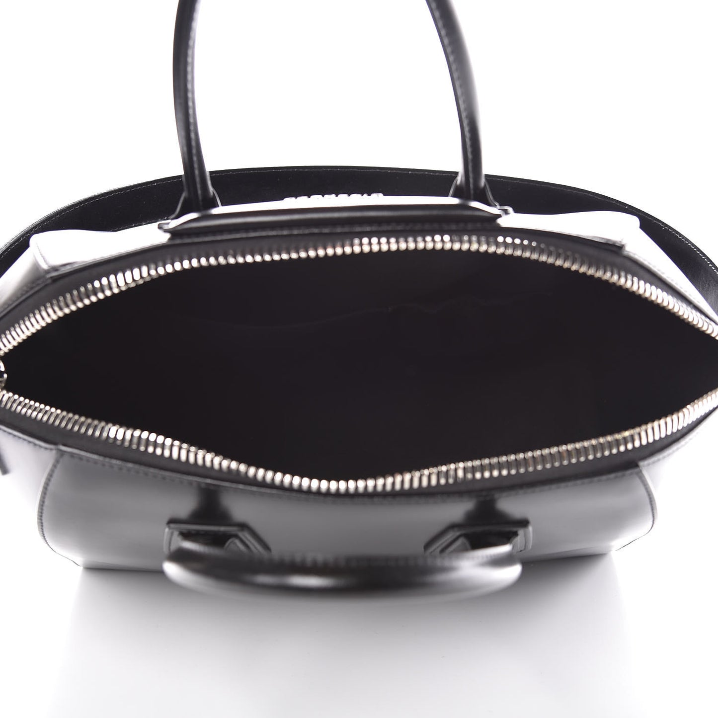 Shiny Lord Calfskin Medium Antigona Black