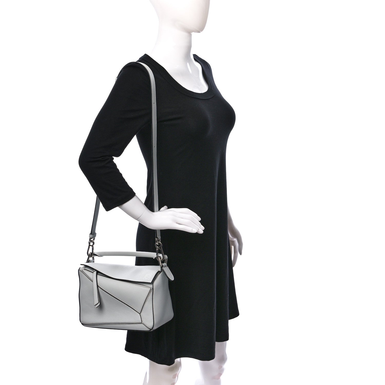 Loewe Calfskin Small Puzzle Bag Kaolin 2 of 8