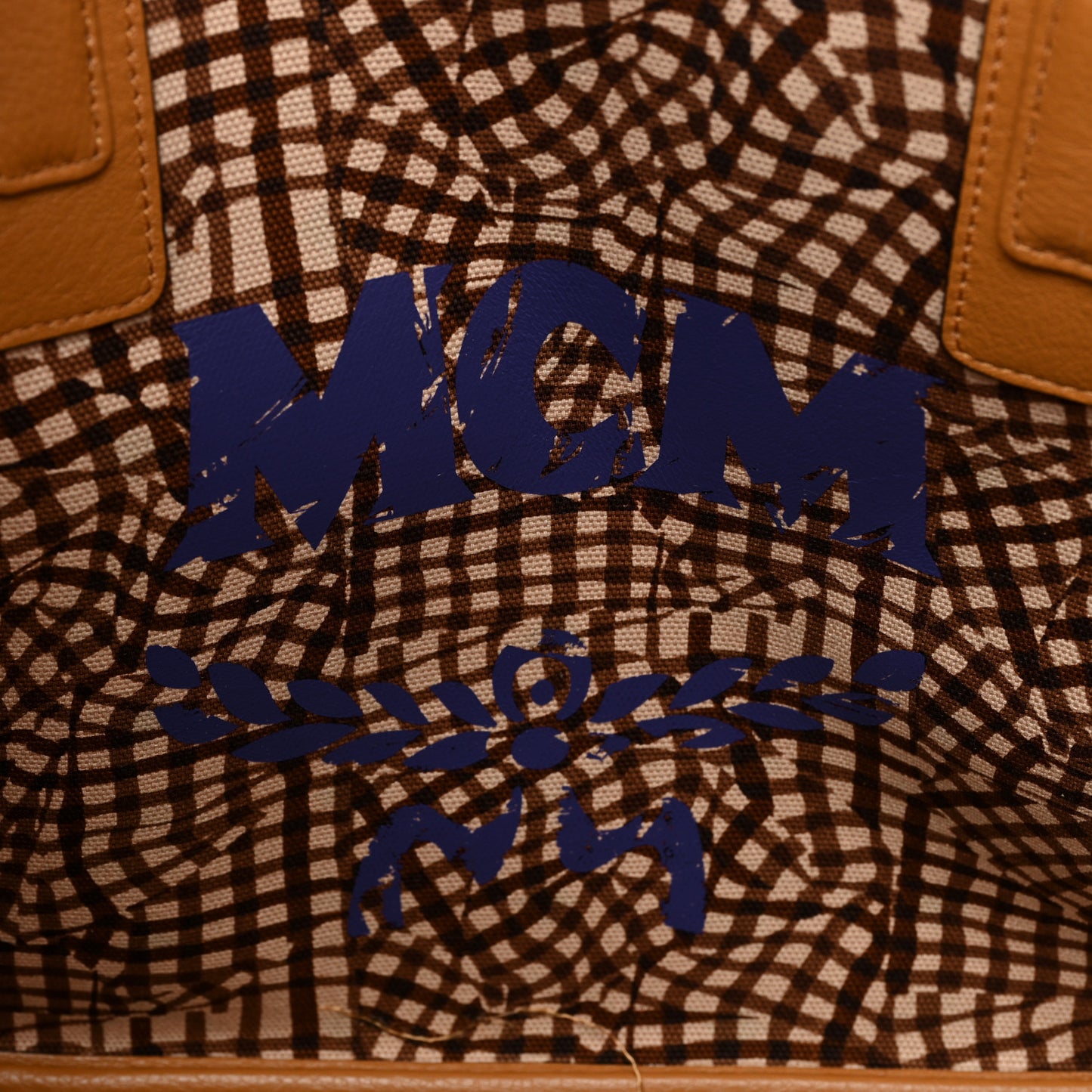Visetos Medium Liz Reversible Shopper Tote Cognac