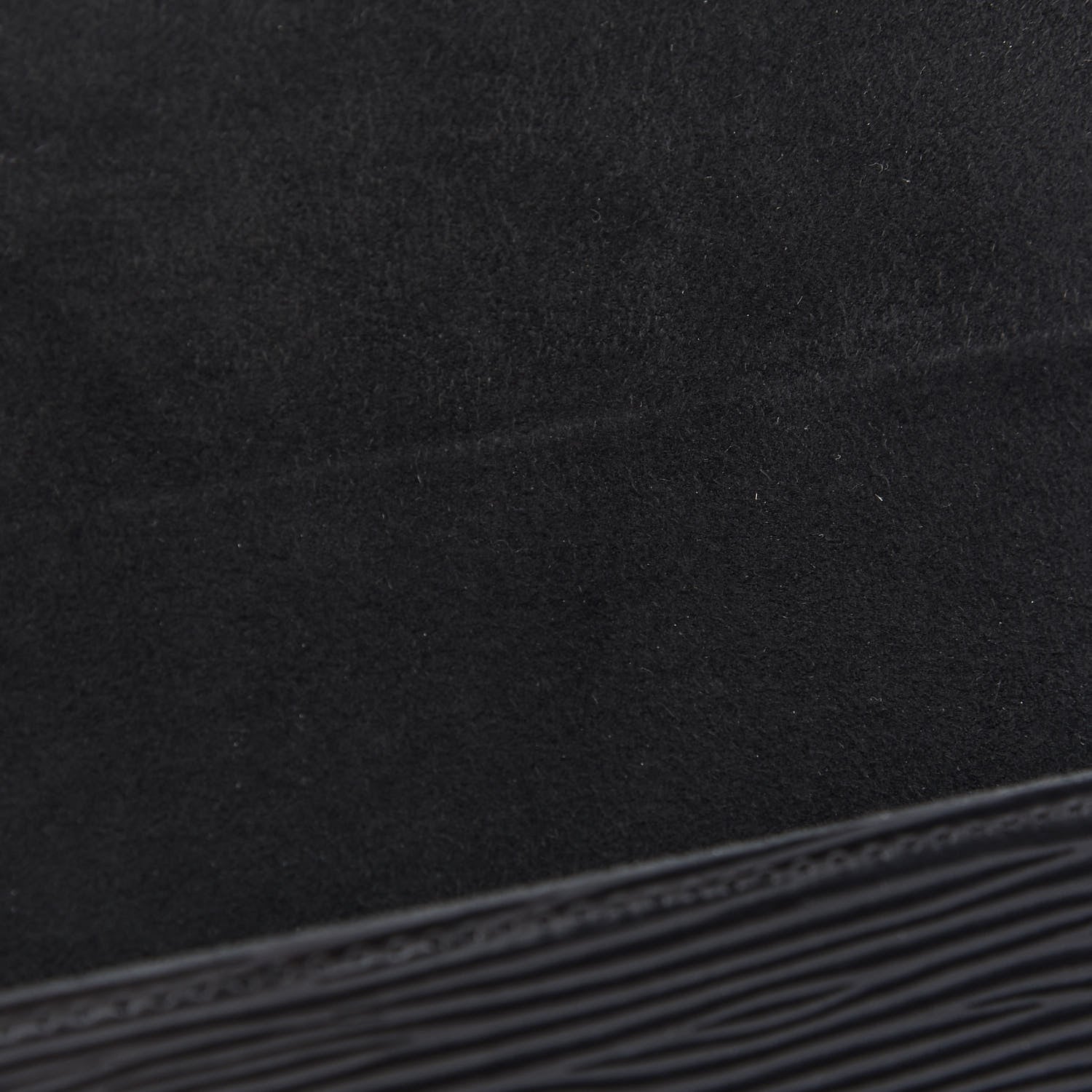 Louis Vuitton Epi Pochette Felicie Black 9 of 9