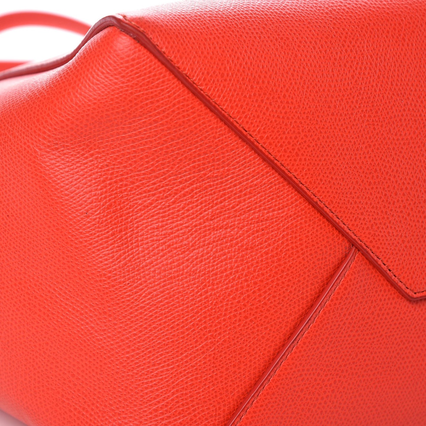 Grained Calfskin Medium Horizontal Cabas Phantom Coquelicot