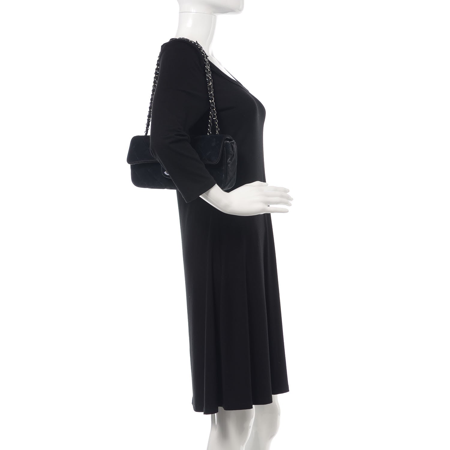 Chanel Velvet Quilted East West Flap Black 2 of 12
